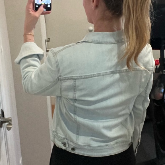 Rag & Bone - Light Wash Blue Denim Jacket - Small - Soft Denim - Like new! - Picture 5 of 7